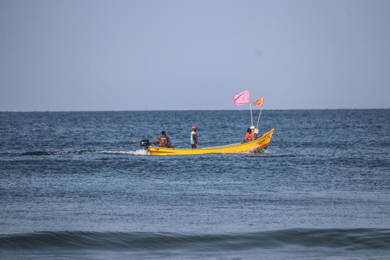 جوكارنا Blue Lagoon Beach Resort المظهر الخارجي الصورة